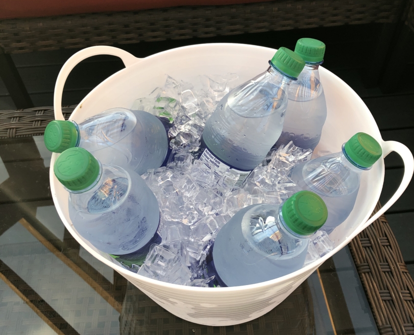 VIP Cabanas SPLASHDOWN VERNON